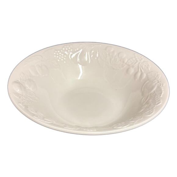 Gibson China Embossed Fruit Bowl Off-White 10 1/8” Ceramic Serving Dish - Picture 4 of 8